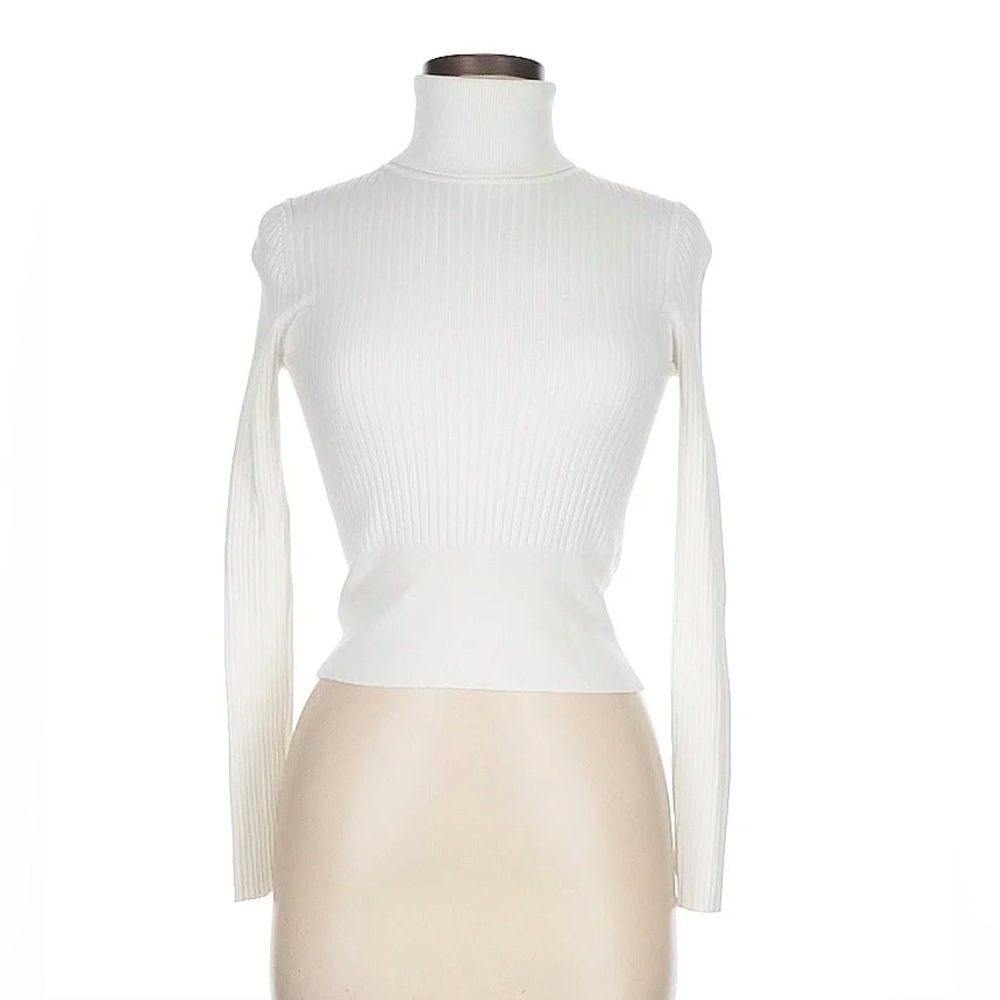 Zara White Ribbed Turtleneck Sweater size S